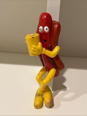 Wienerschnitzel antenna topper